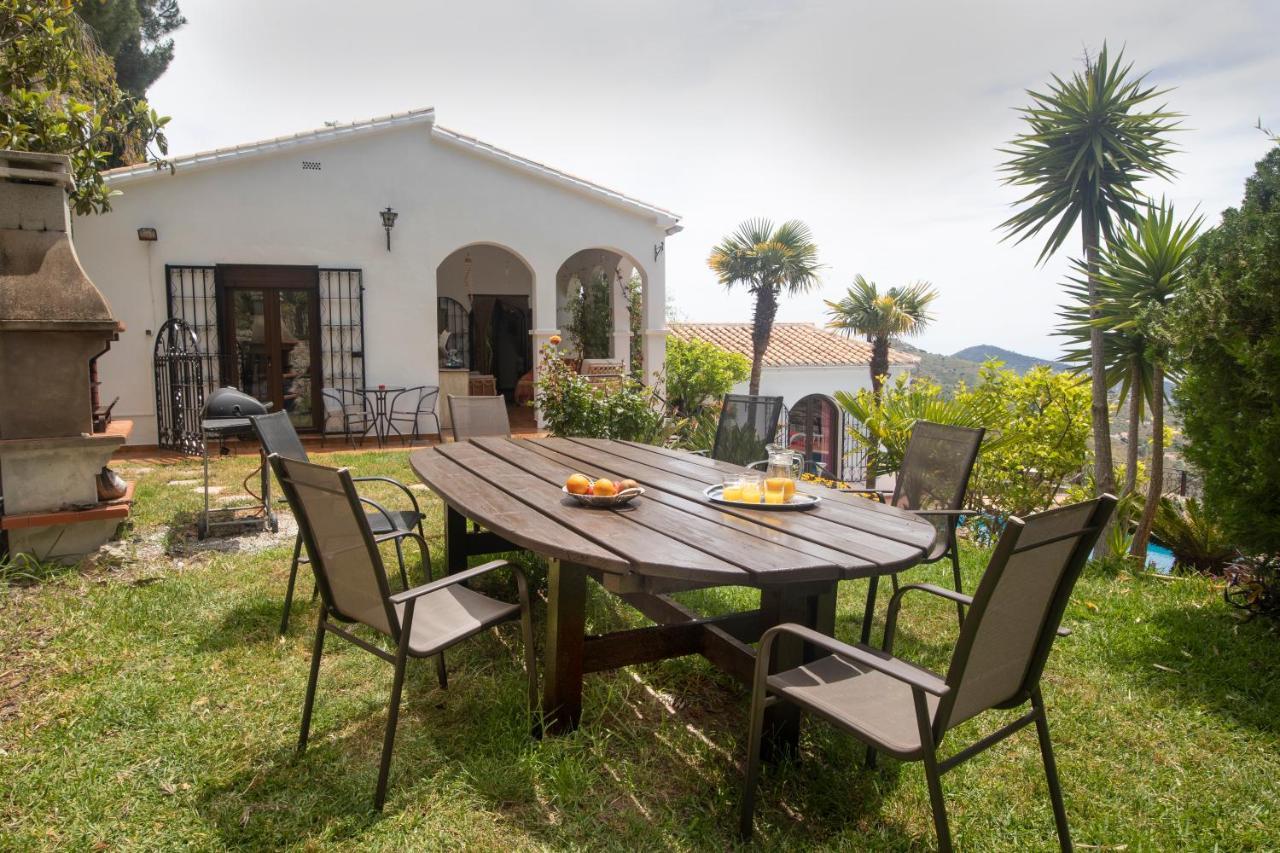 Villa Andalucia Cómpeta Esterno foto